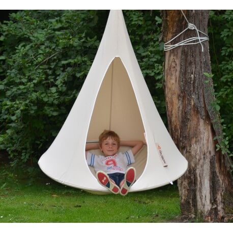 Cool outdoor swings and hide-outs for kids - Cacoon