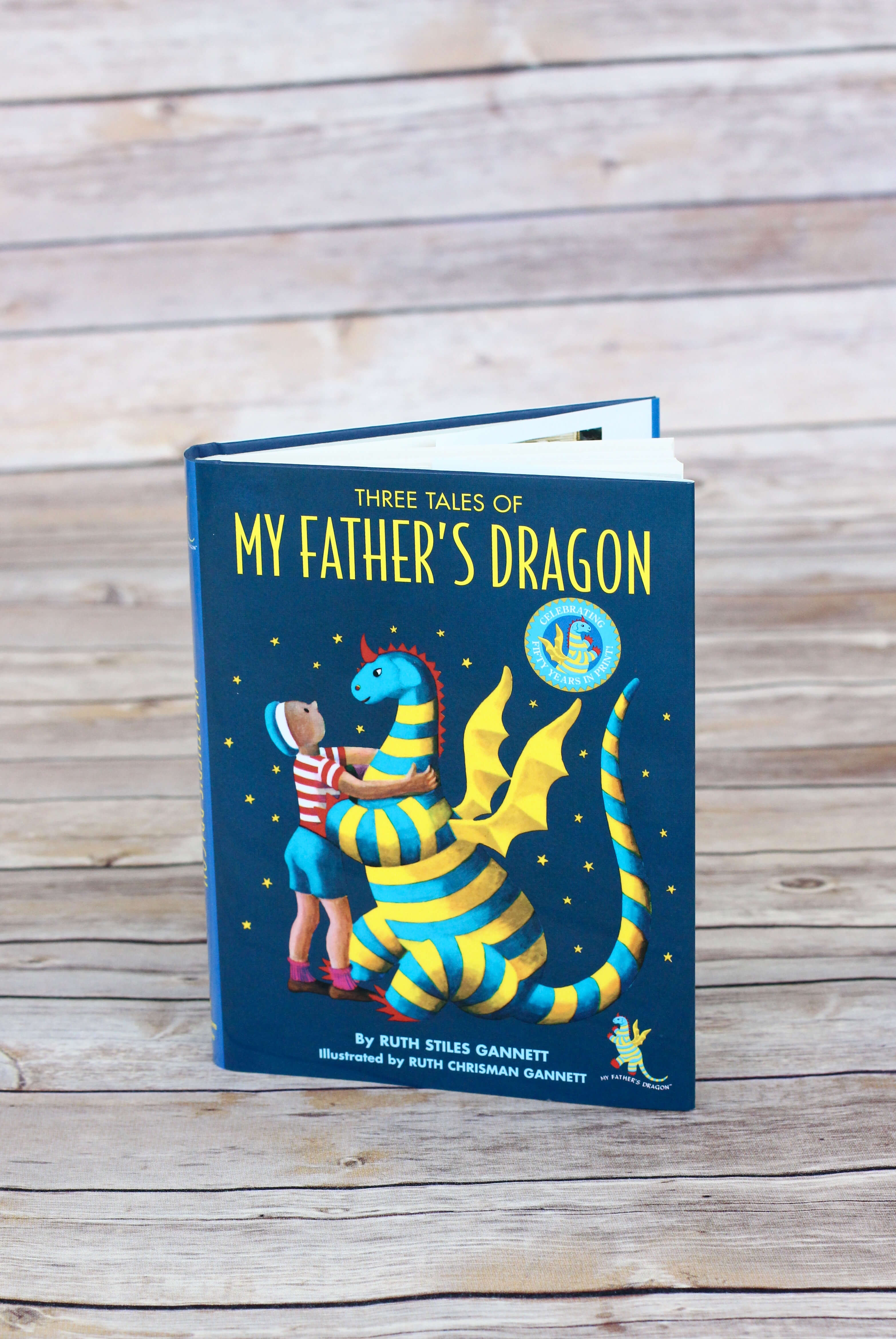 Three Tales of My Father's Dragon. First Chapter Book to Read Aloud to your preschooler or kindergartener