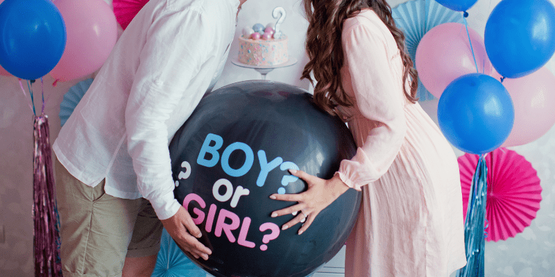 75 Unique Gender Reveal Ideas Worthy Of Your Big Announcement - Diy Gender Reveal Balloon Pop With Paint